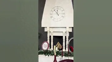 Новые часы студии. Новогодние часы в фотостудии Ростов